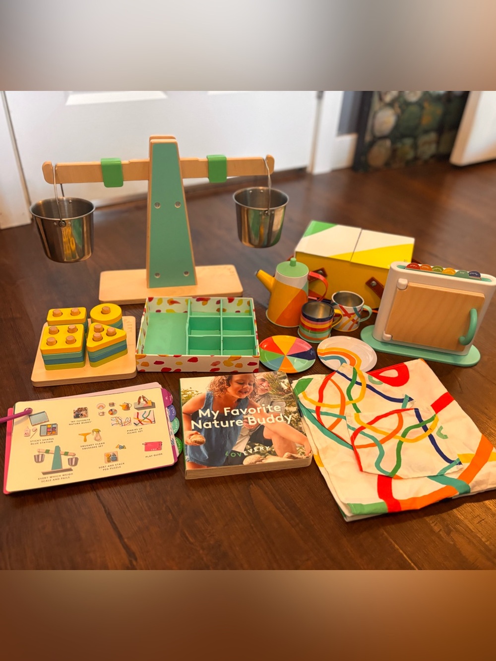Lovevery Enthusiast Playkit, 28-30 mos.
